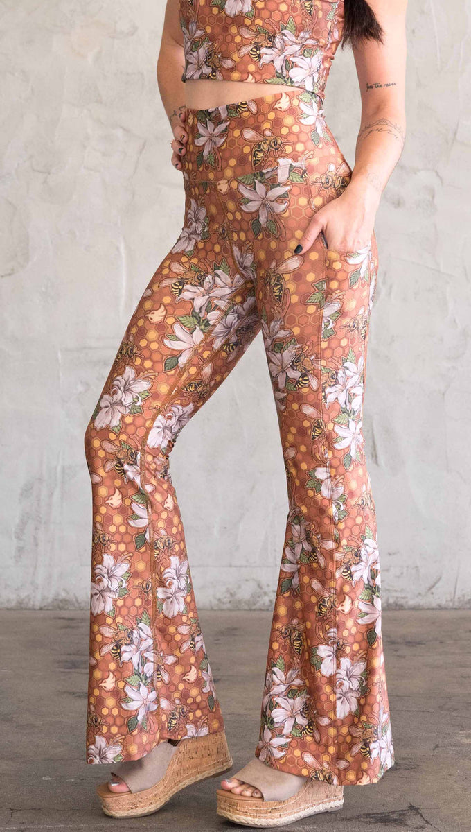 Honeybees - Eagle Rock WERKSHOP® Featherlight Pocket Bell Bottoms